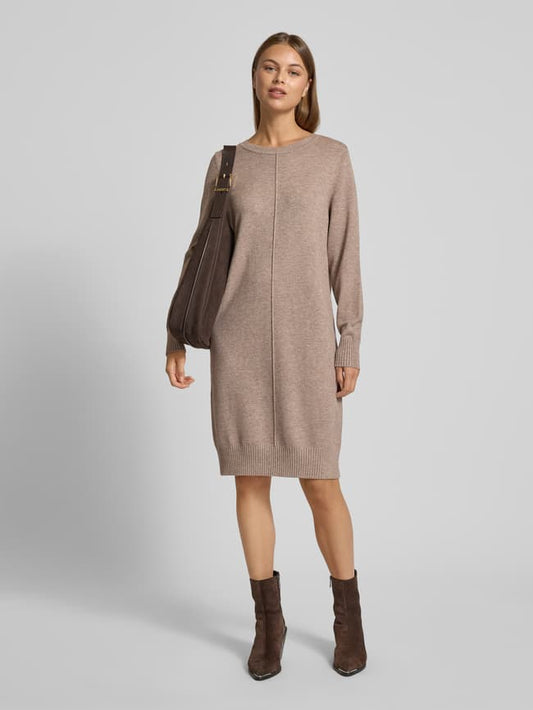 Knielanges Strickkleid mit Rundhalsausschnitt - Mittelbraun Mel